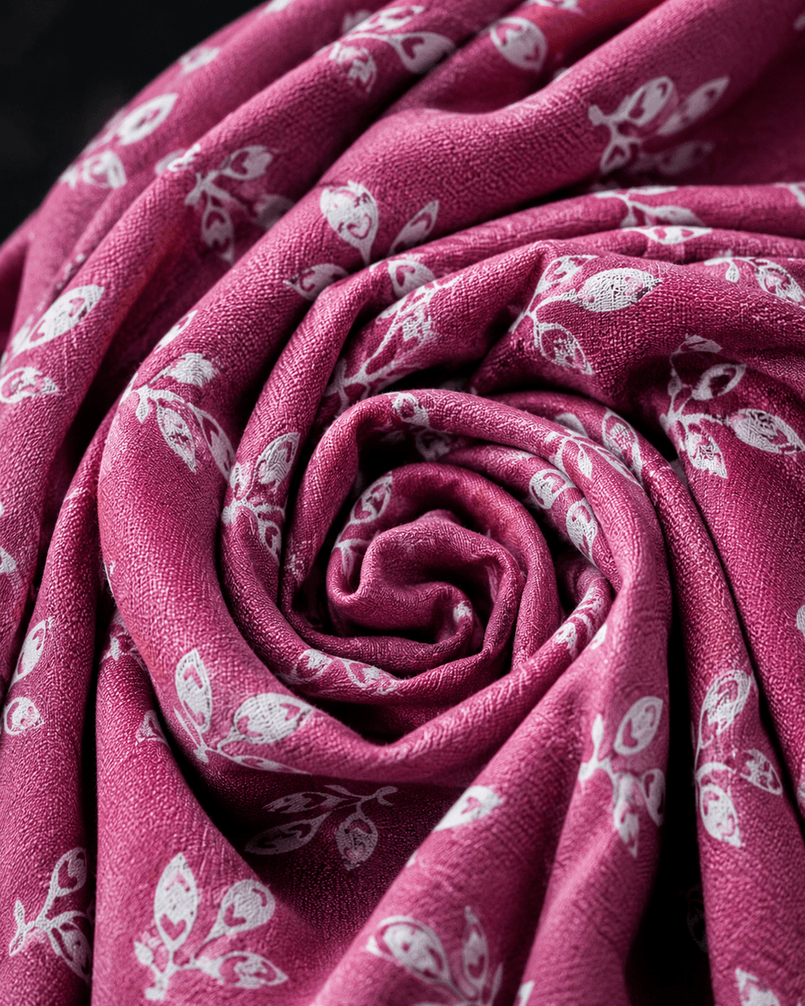 Dusty Pink Leafy Motif Rayon Printed Fabric